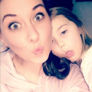 Meet your Posher, Kat